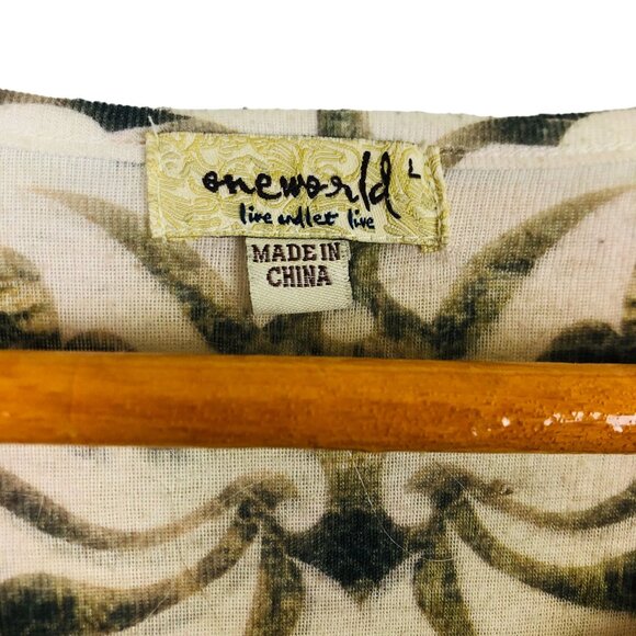 One World Womens Flutter Sleeve Top Sz Large Floral Pattern Embellished - Picture 3 of 11